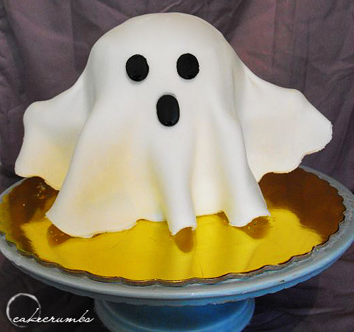 [Image: halloween__ghost_cake_by_cakecrumbs-d4p01bf.jpg]