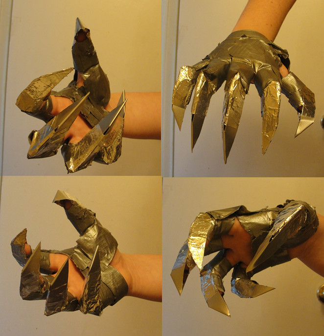 claw_glove_by_accelsier.jpg