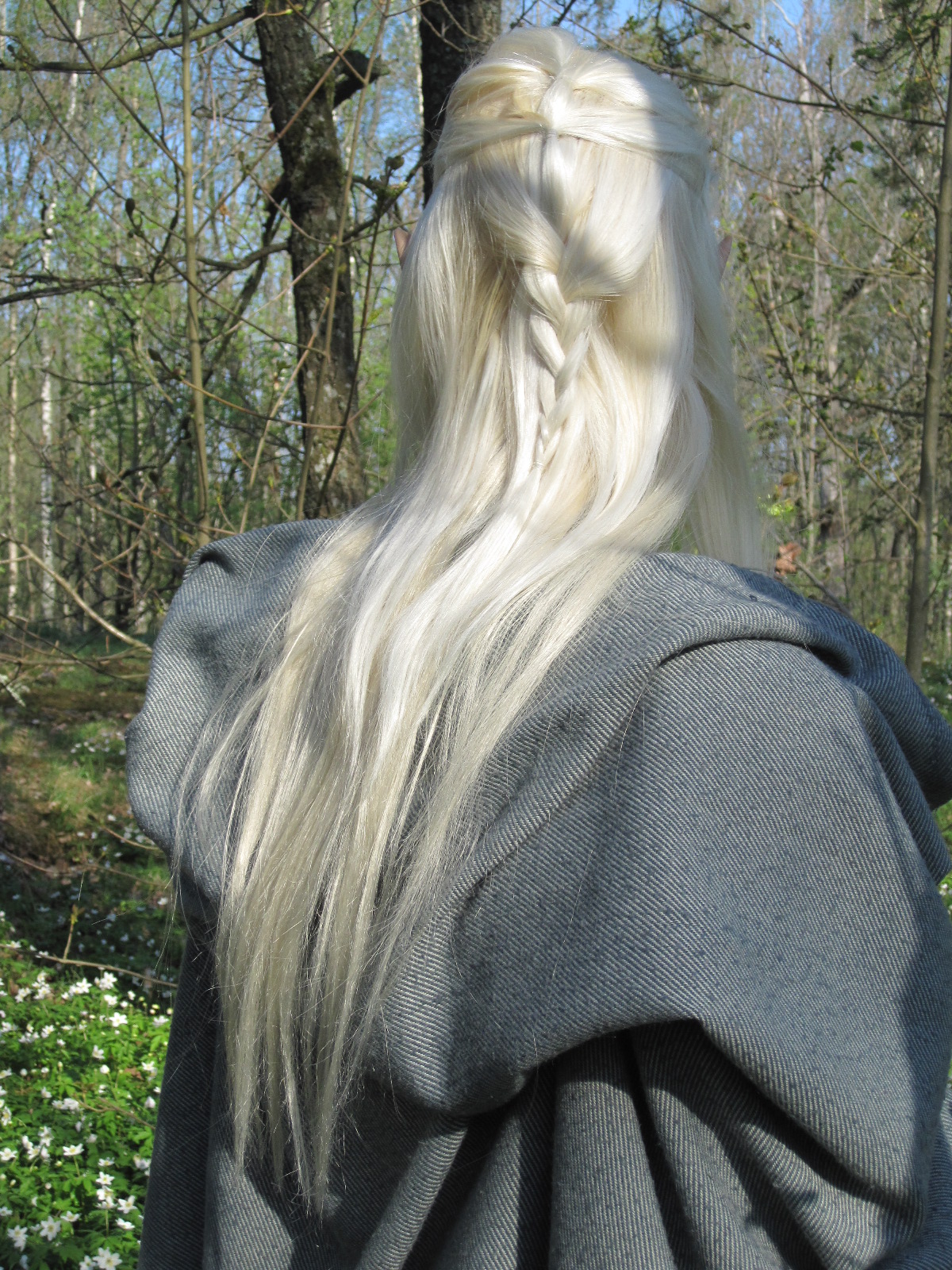 Elf hair detail by lethal-kitteh on DeviantArt